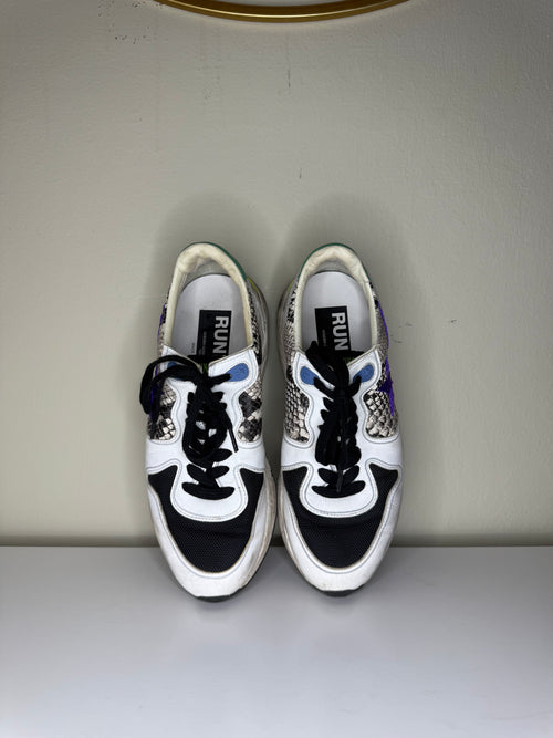 GOLDEN GOOSE WMNS Running Sole ‘Natural Snake’ Sneakers