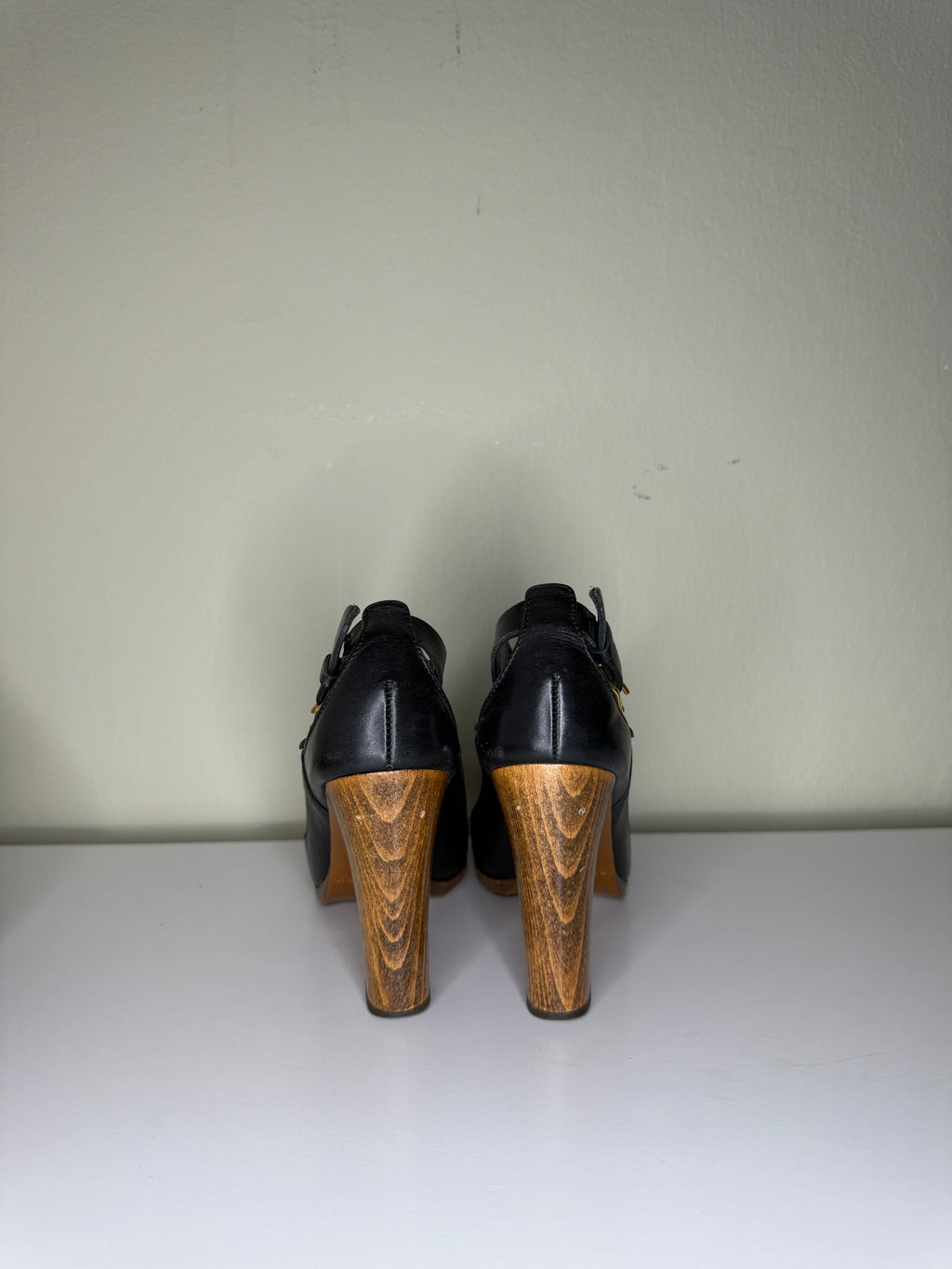 Burberry Black Wooden Heel Pumps