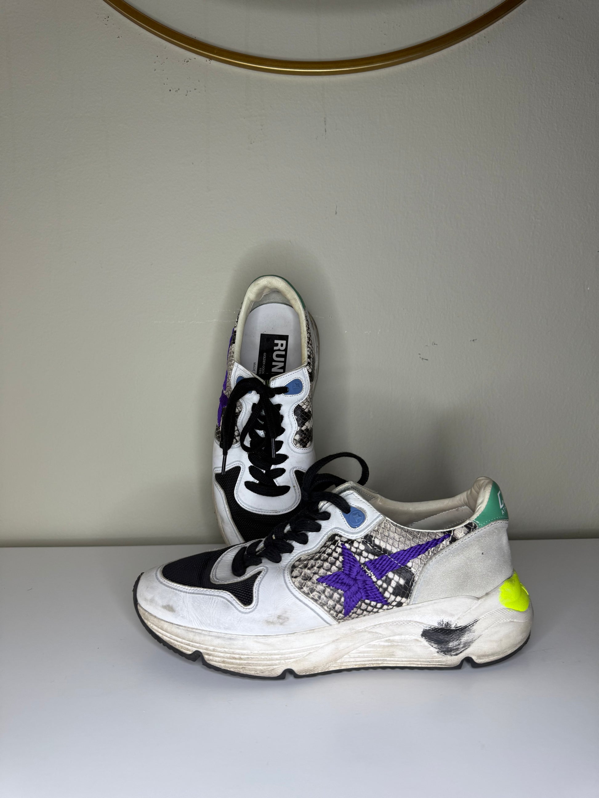 GOLDEN GOOSE WMNS Running Sole ‘Natural Snake’ Sneakers